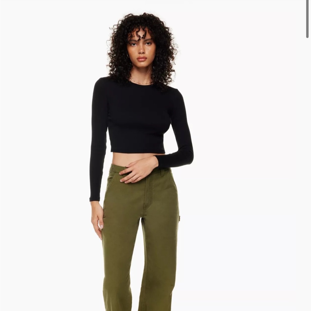 Azure skies ribbed cropped long sleeve in black